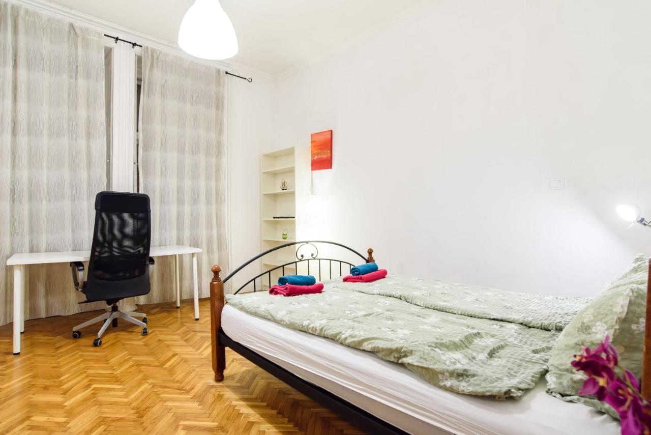 Classy Danube Apartment Budapest Eksteriør billede