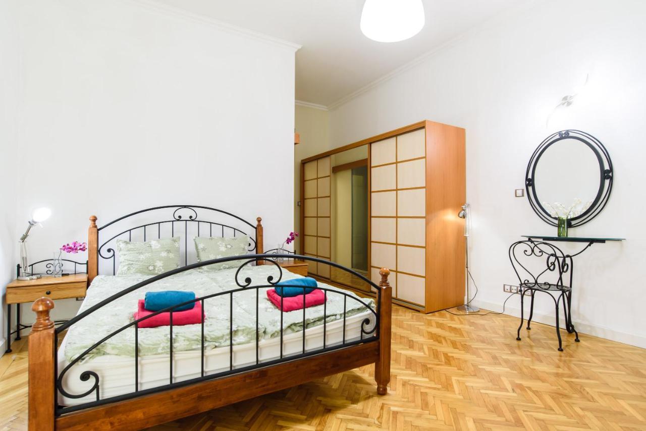 Classy Danube Apartment Budapest Eksteriør billede